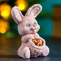 Фигура "Заяц с корзинкой" бежевый 92 475 - фото 94409